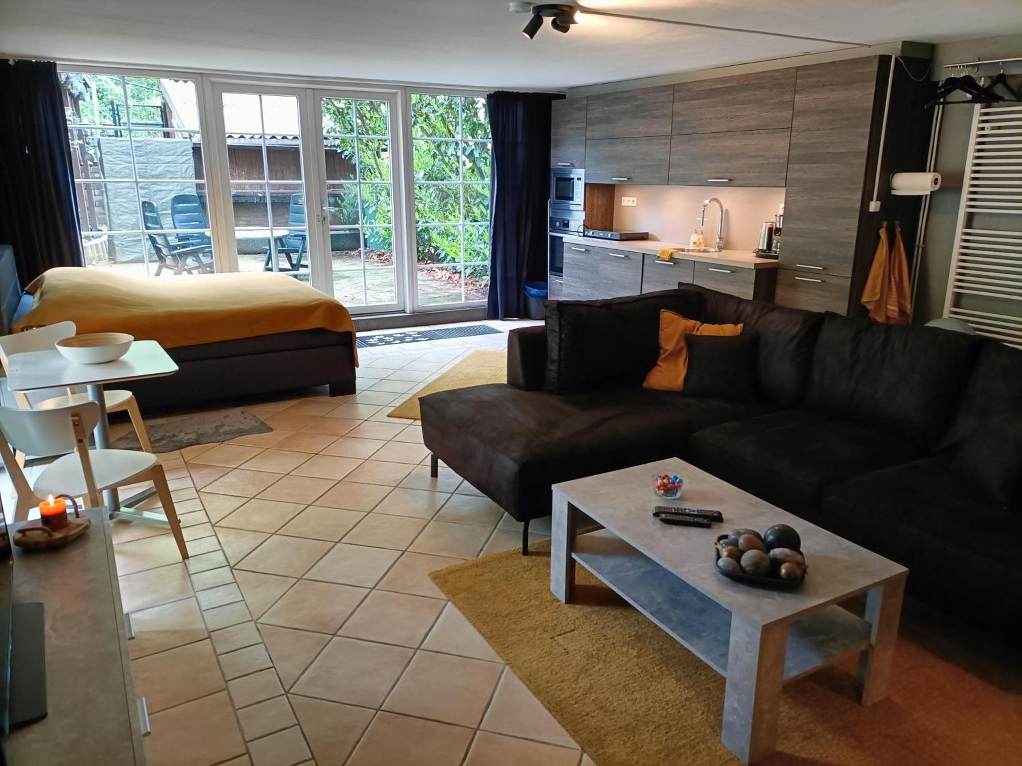 Thuis In Deze Charmante Loft * Heerlen